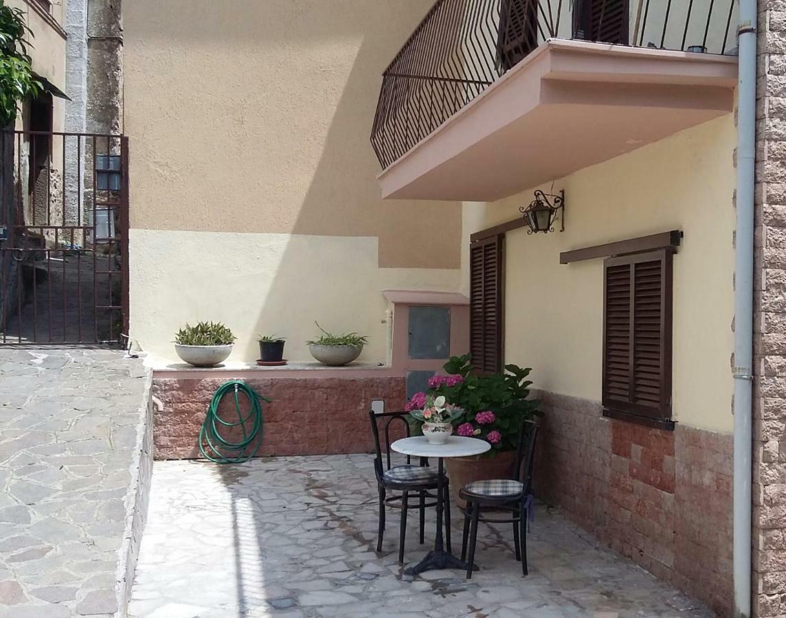Casa Swami Apartment Специя Екстериор снимка